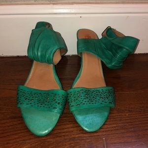 Miz Mooz sandals size 11. Worn less than 3 times.